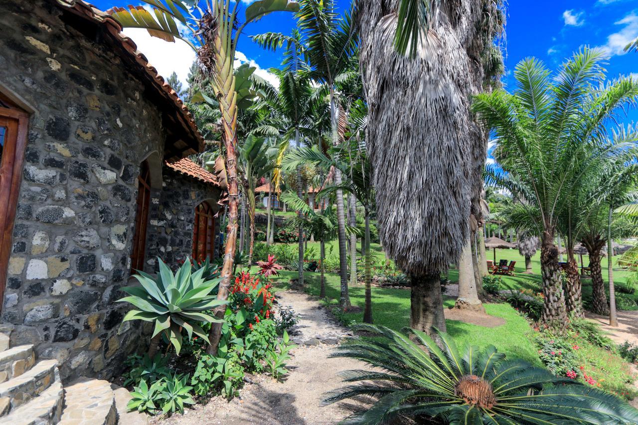 The Palm Beach Resort Gisenyi Exterior photo